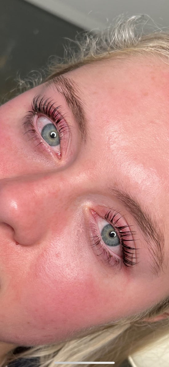 Lash lift sunshinecoast